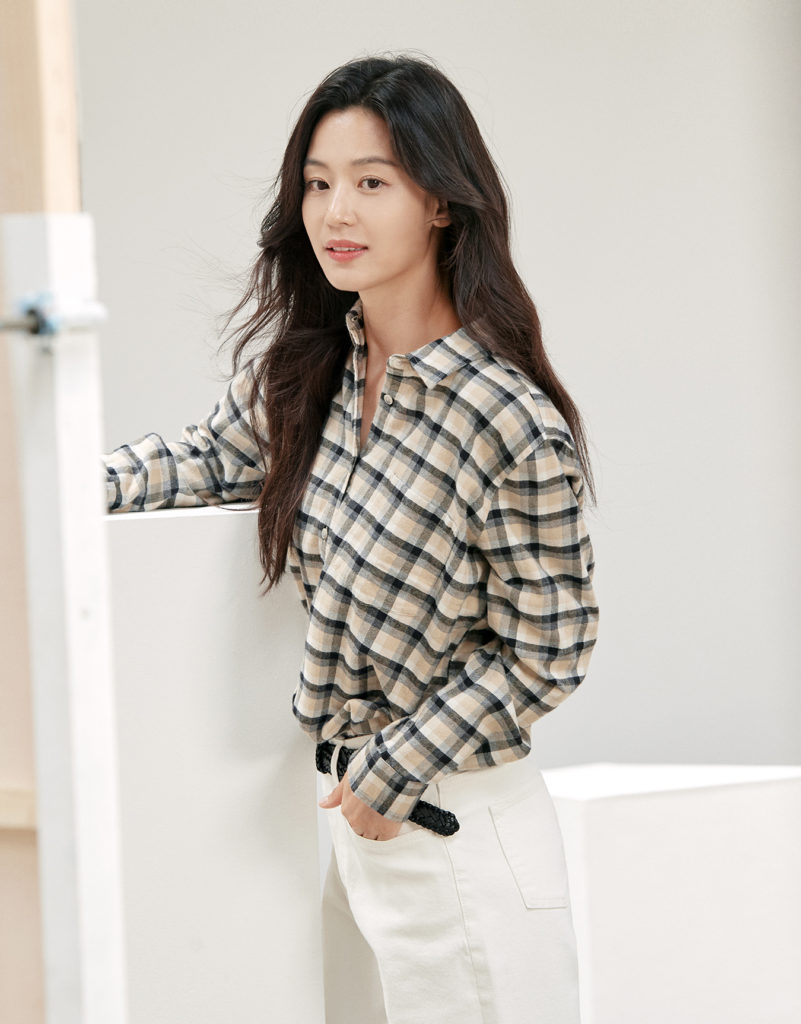 Korean Actress Jun Ji hyun started new business with CEO of her agency Culture Depot